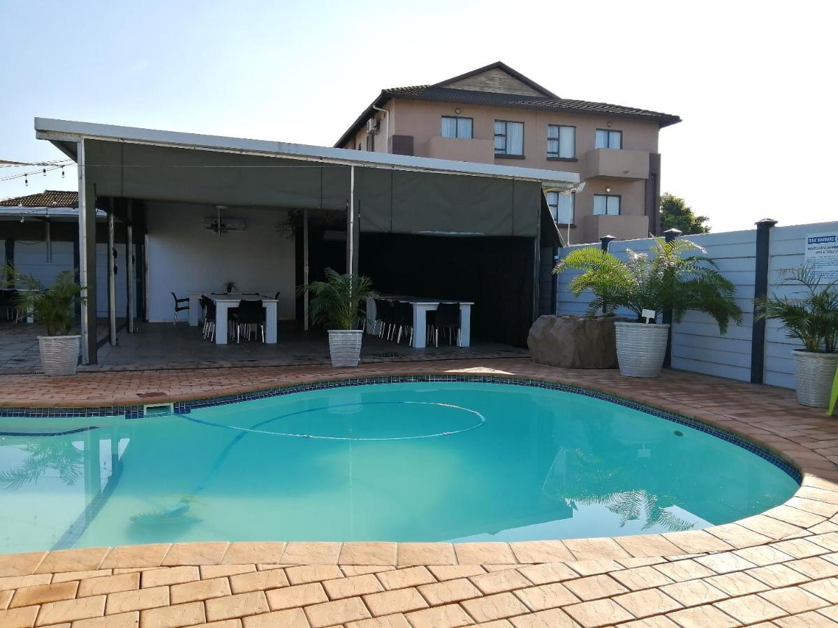 Seagull Lodge Richards Bay Esterno foto
